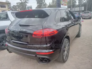 Porsche Cayenne 2019 Black