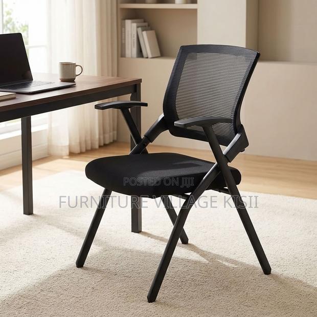 Foldable Study Chair Without Writing Pad - thumbnail 6