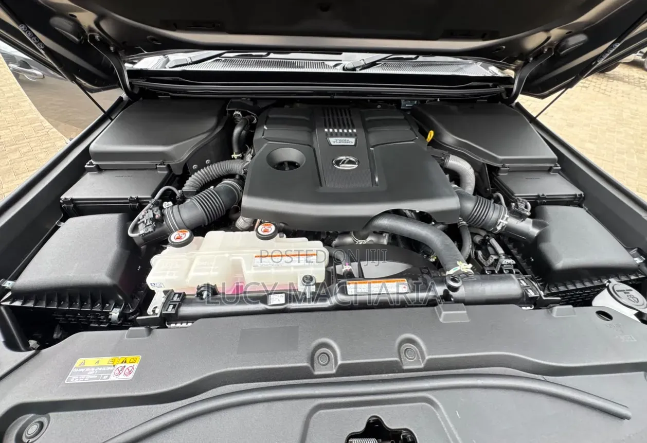Lexus GX 2025 Gray