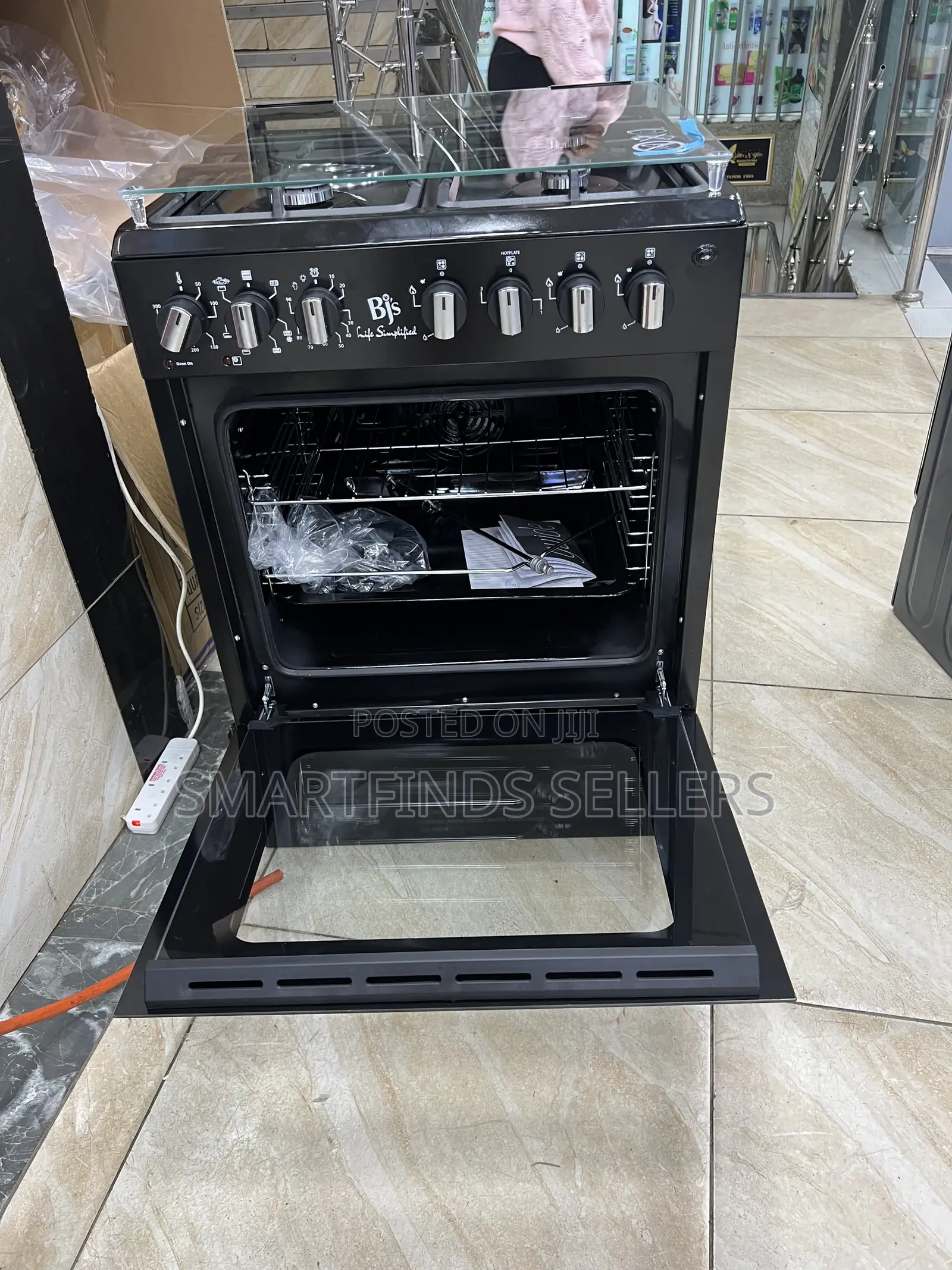 BJS Black Cooker – Cook in Style, Upgrade Your Kitchen!