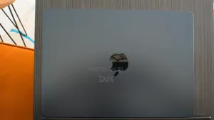 Laptop Apple MacBook Air 2024 M3 8GB Apple M3 SSD 256GB