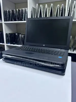 Laptop HP 15 4GB Intel Celeron HDD 250GB