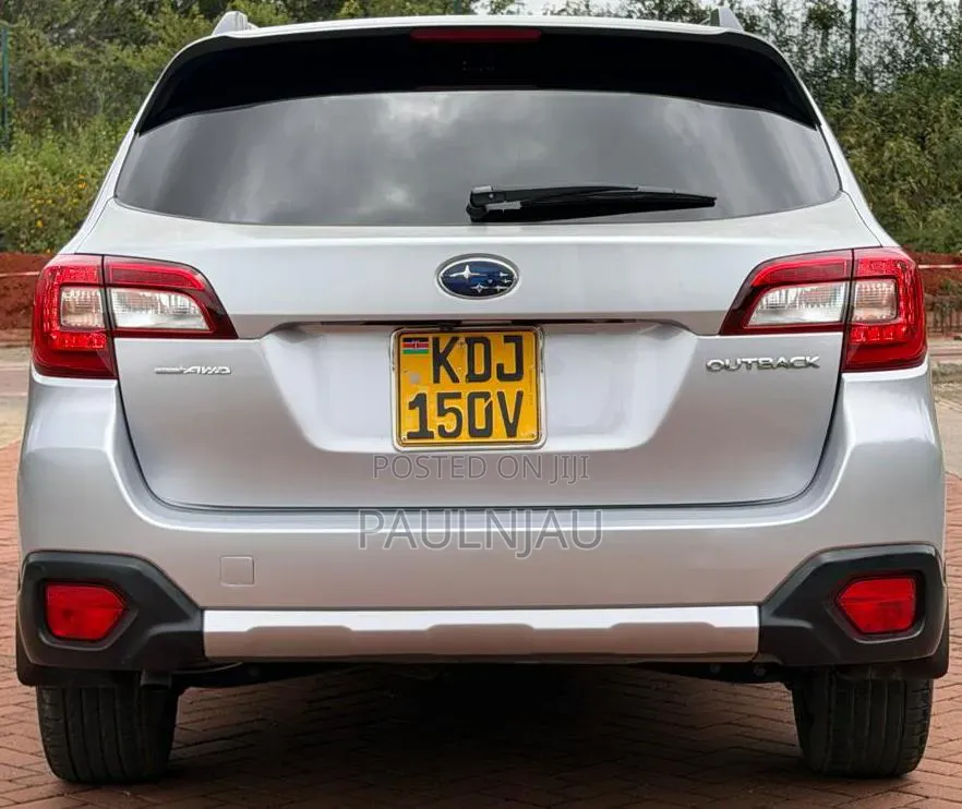 Subaru Outback 2016