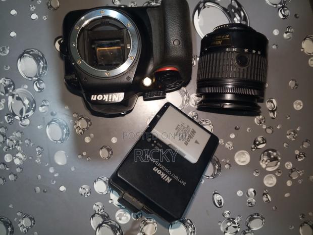 Nikon D3400 Camera With 32gb