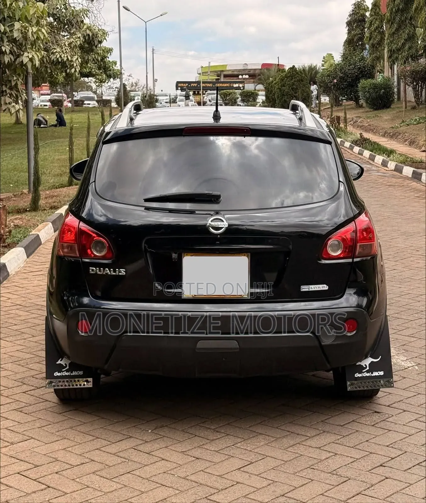 Nissan Dualis 2011 Black