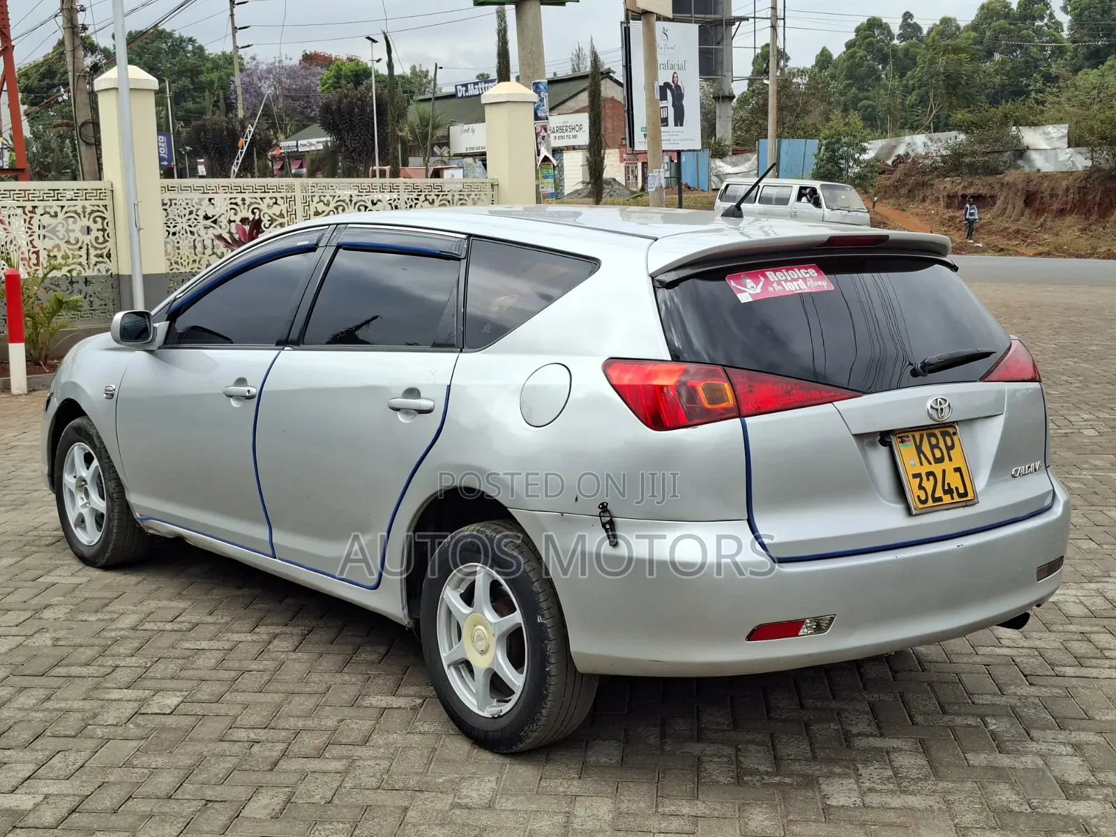 Toyota Caldina 2004 Silver