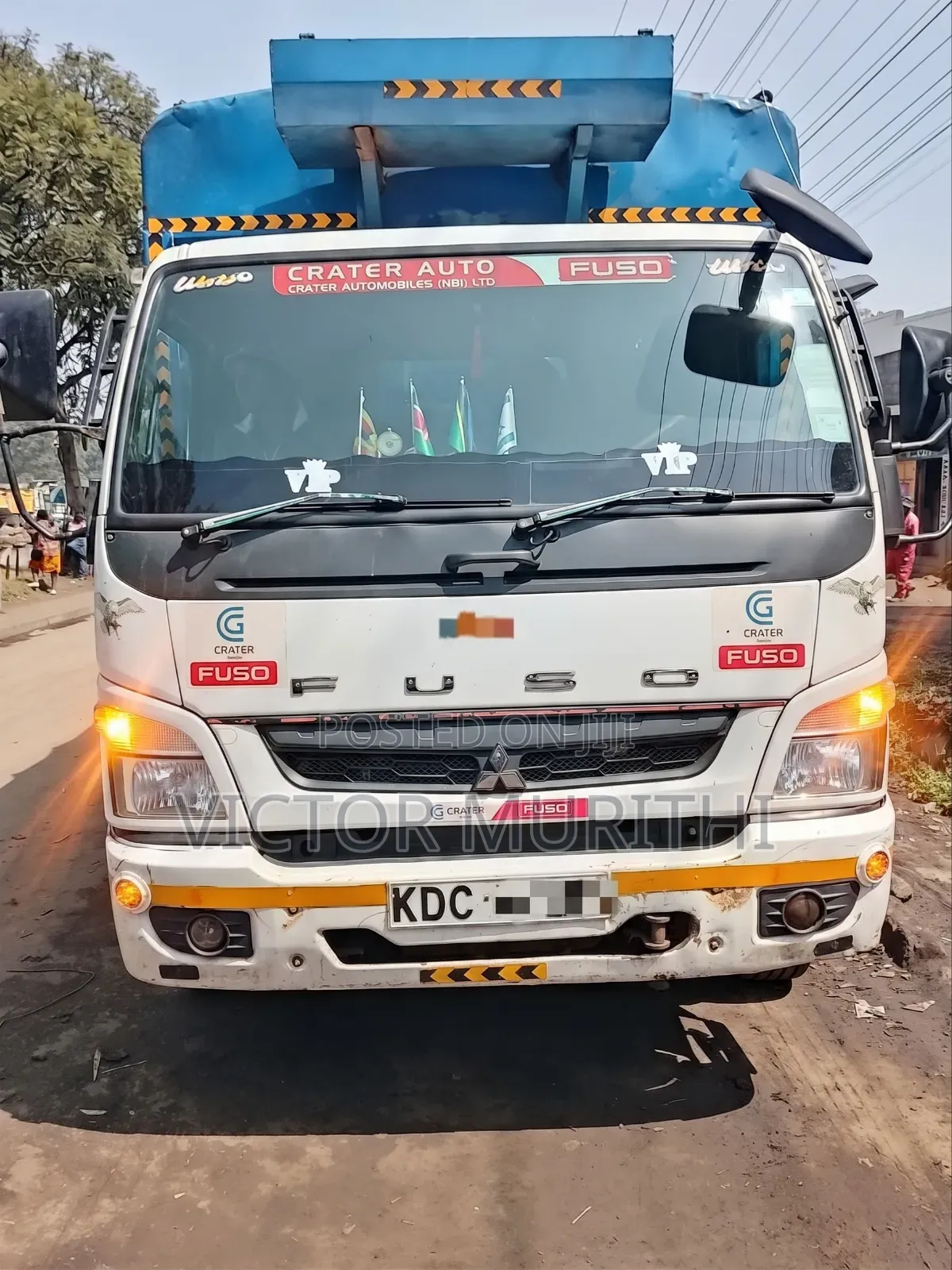 Isuzu NPR 2019 White