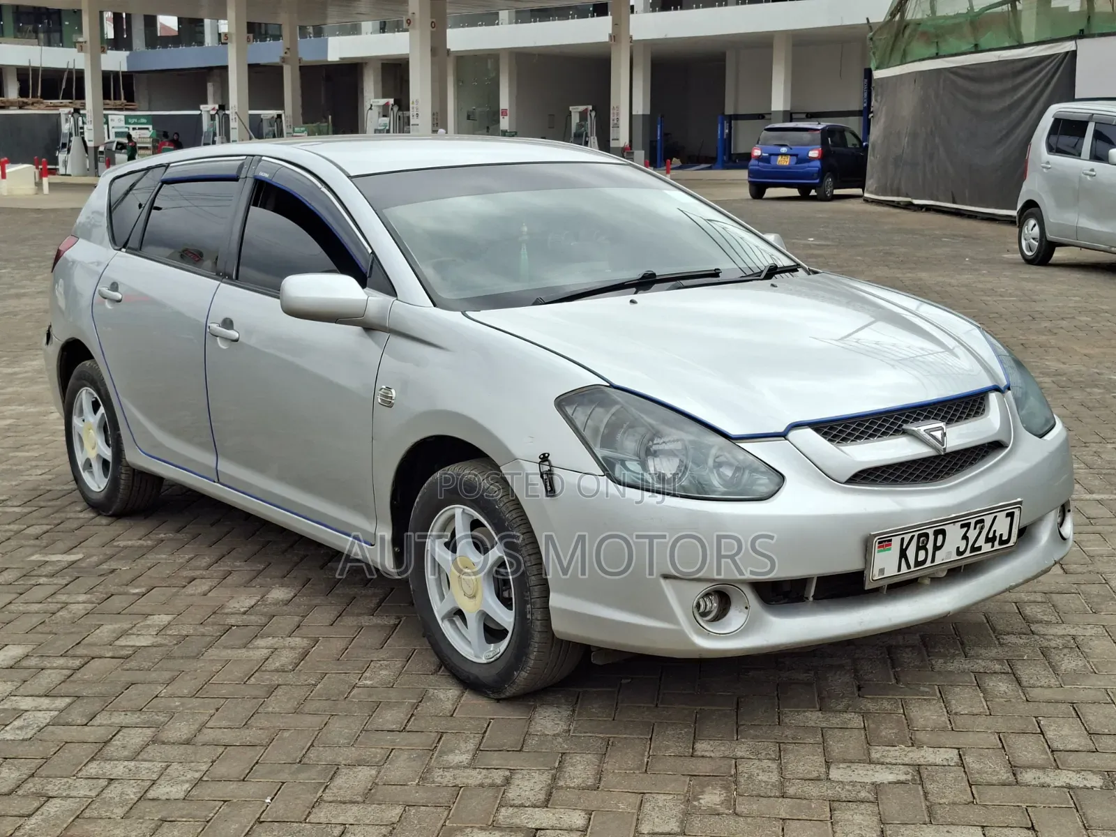 Toyota Caldina 2004 Silver