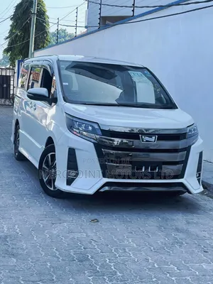 Toyota Noah 2019 Pearl