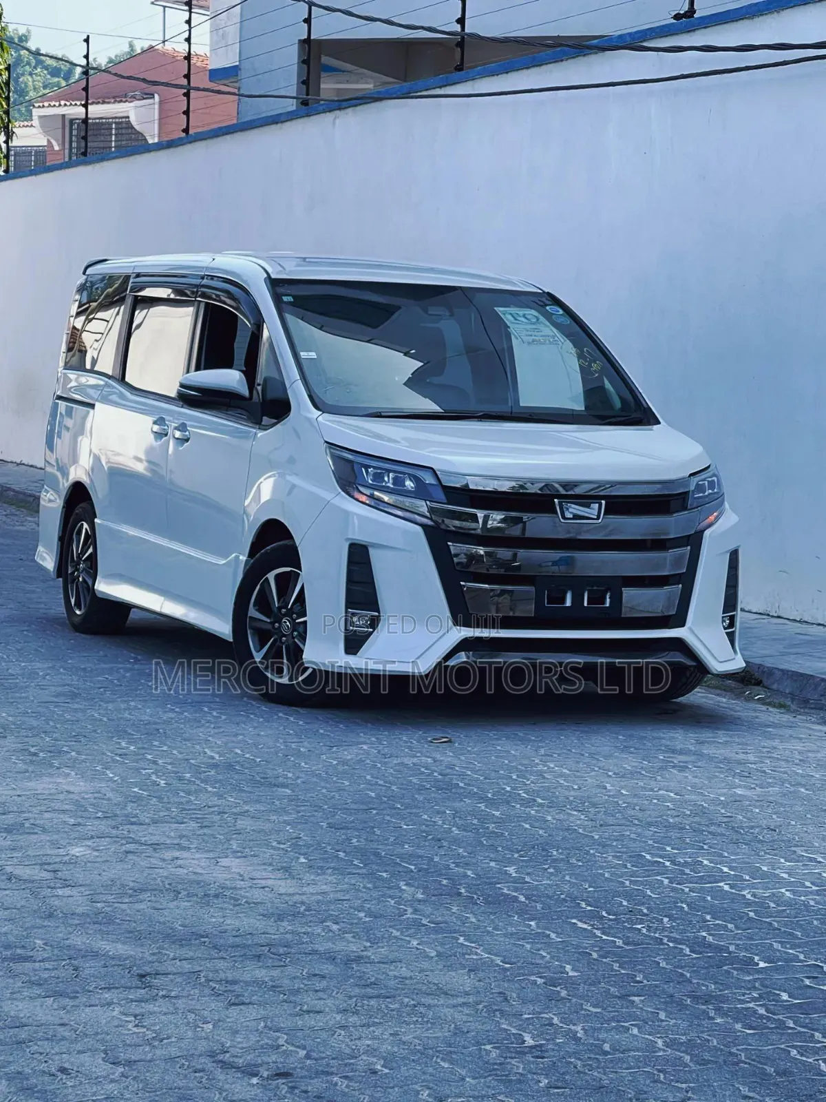 Toyota Noah 2019 Pearl