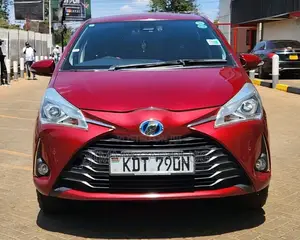 Toyota Vitz 2019 Red
