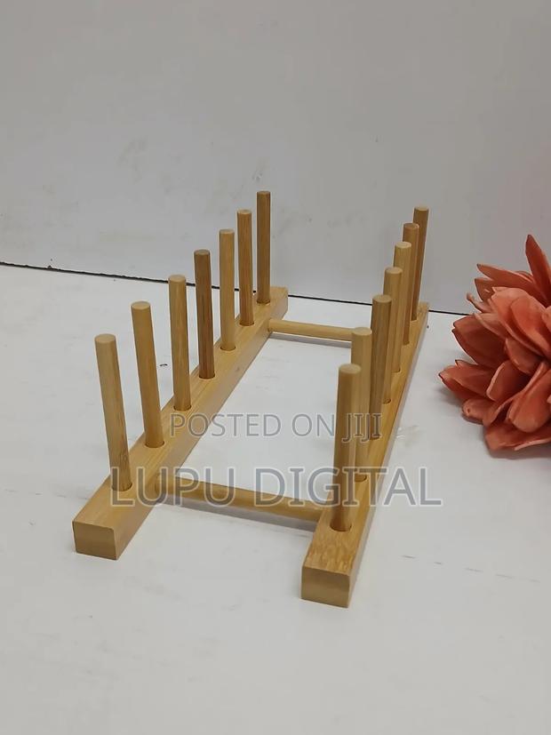 Bamboo Plate Stand - main view