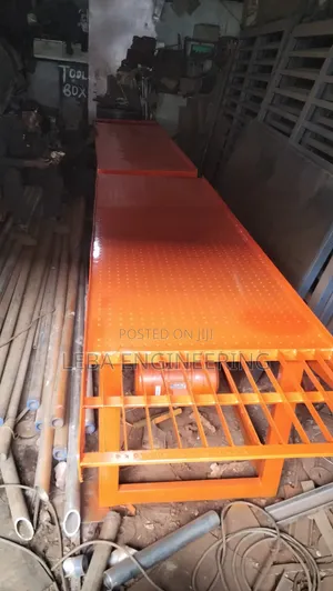 Vibrating Table