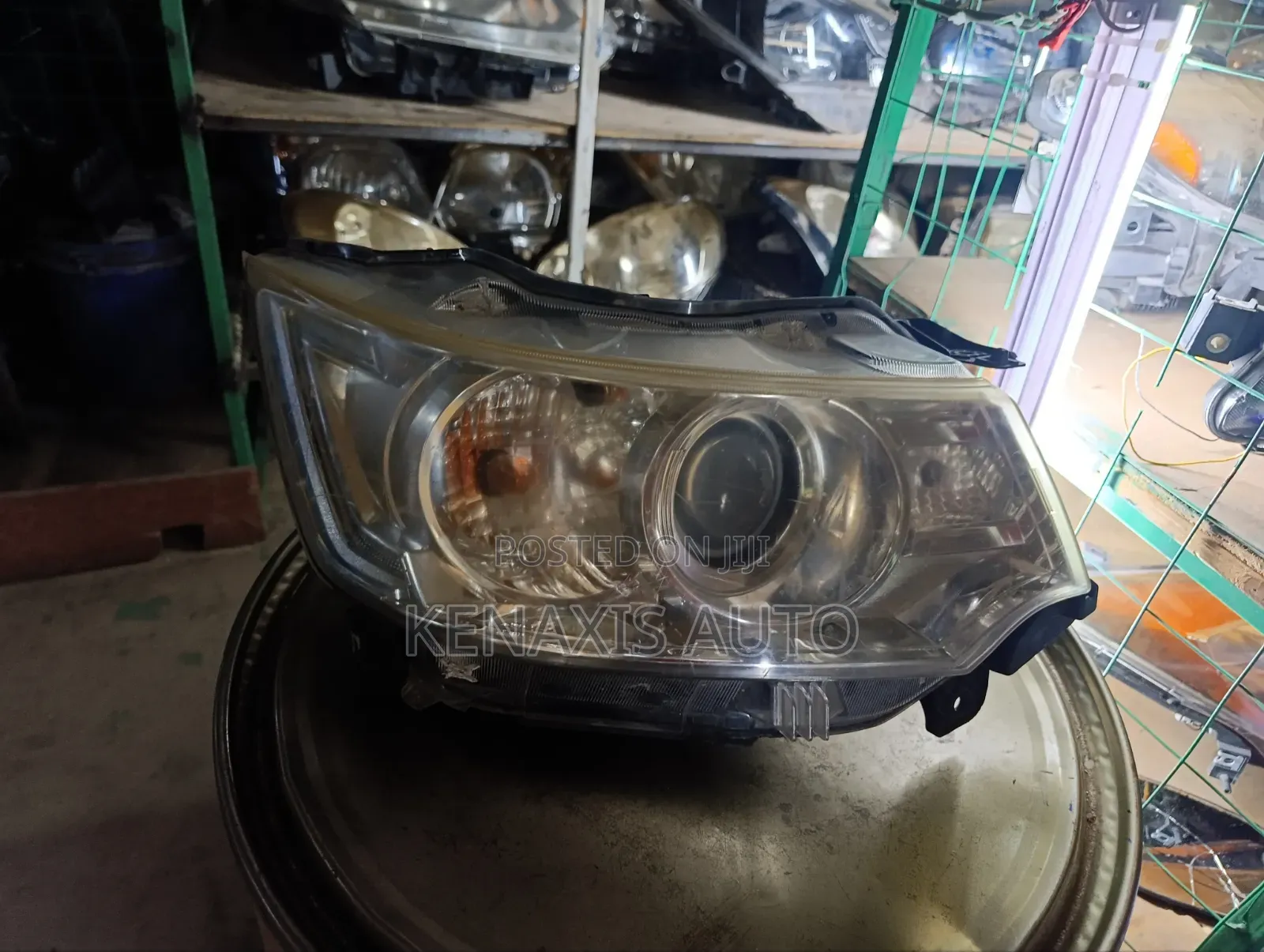 Wagon R Stingray Xenon Headlight