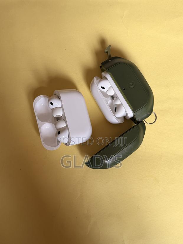AirPods Pro 3rd Generation - thumbnail 2
