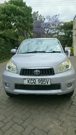 Toyota Rush 1.5 AWD 2011 Silver