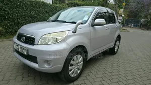 Toyota Rush 1.5 AWD 2011 Silver