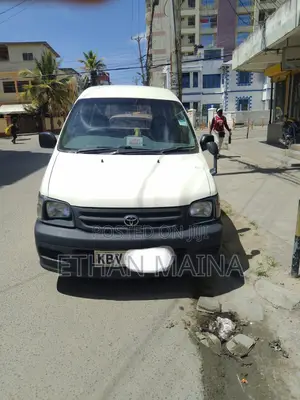 Toyota Lite-Ace 2006 White