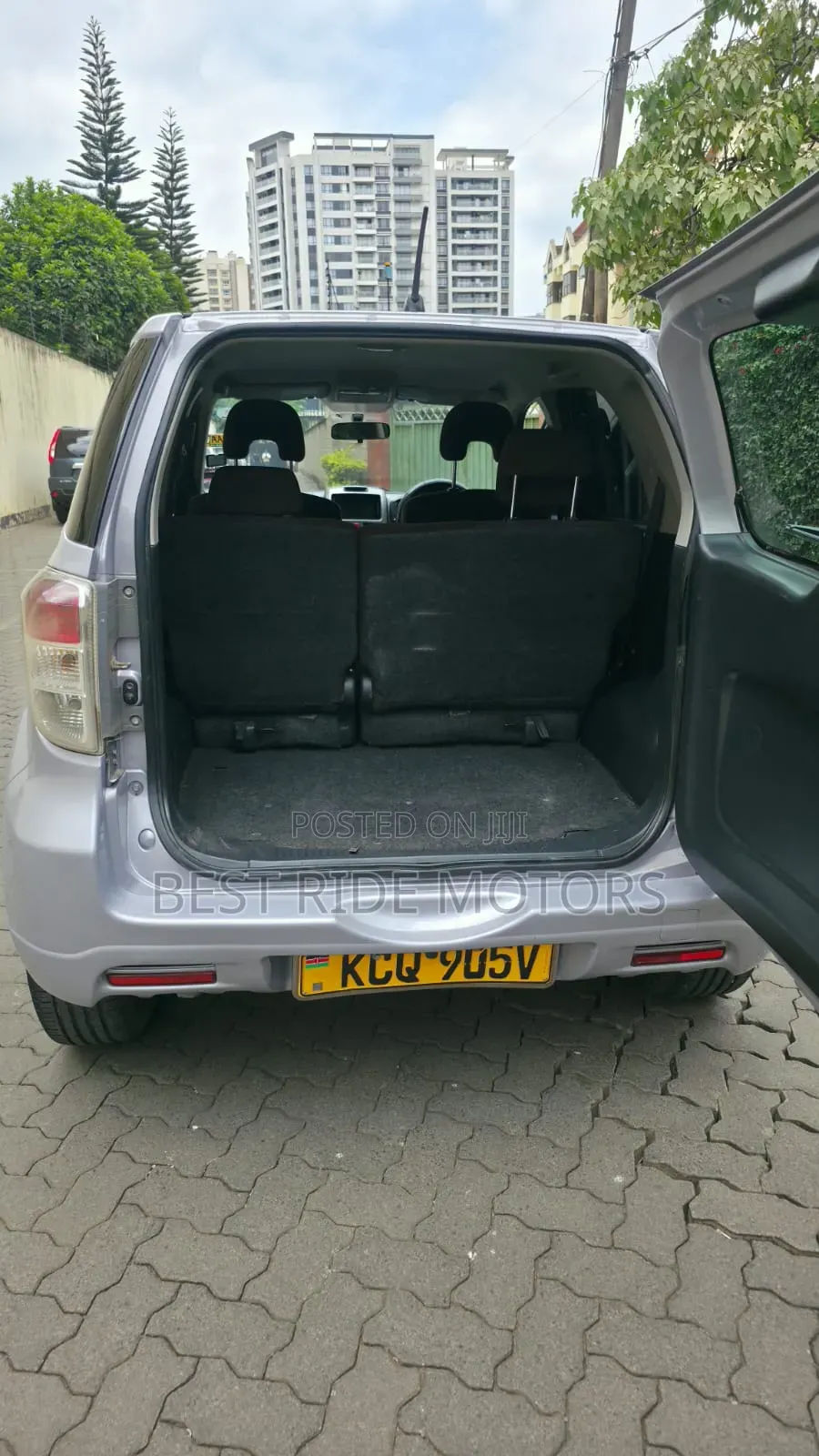 Toyota Rush 1.5 AWD 2011 Silver