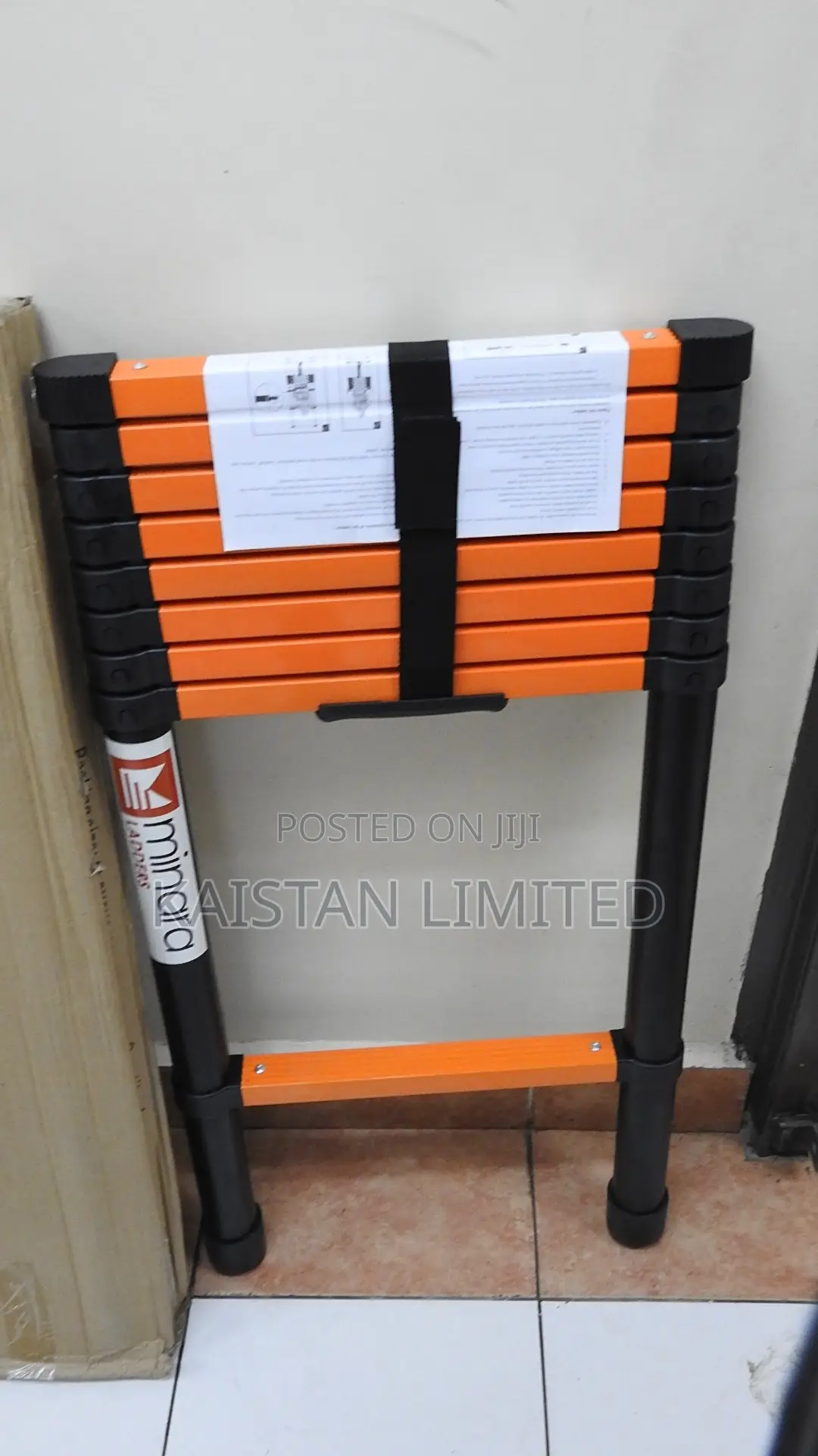 Minara 3.5M Telescopic Ladder/ 9 Step Folding Ladder