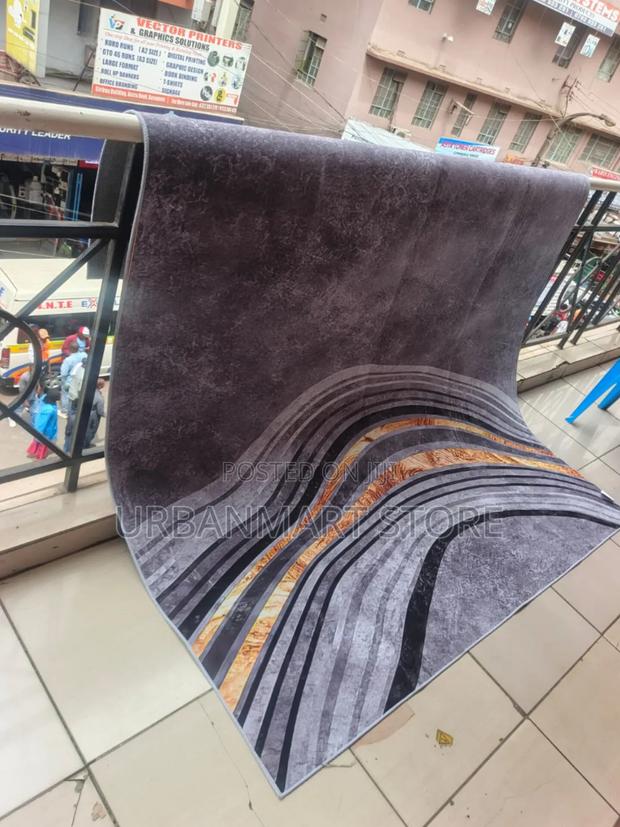 7 by 10 3D Carpet With Non-Slip Backing - thumbnail 2