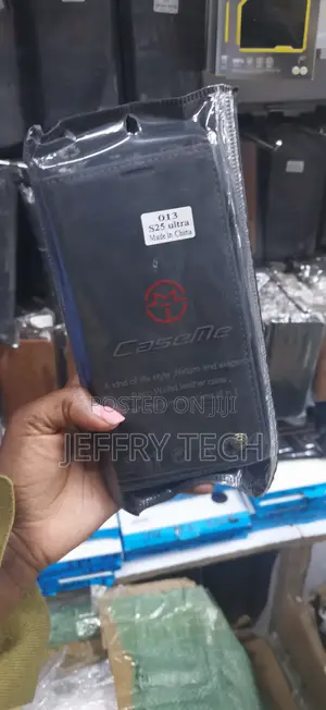 Black CaseMe Retro Wallet Flip Leather Case Samsung Galaxy S25 Ultra