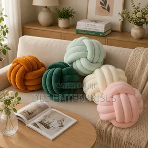 Knot Pillows