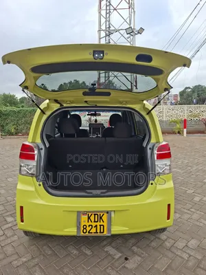 Toyota Spade 2015 Green