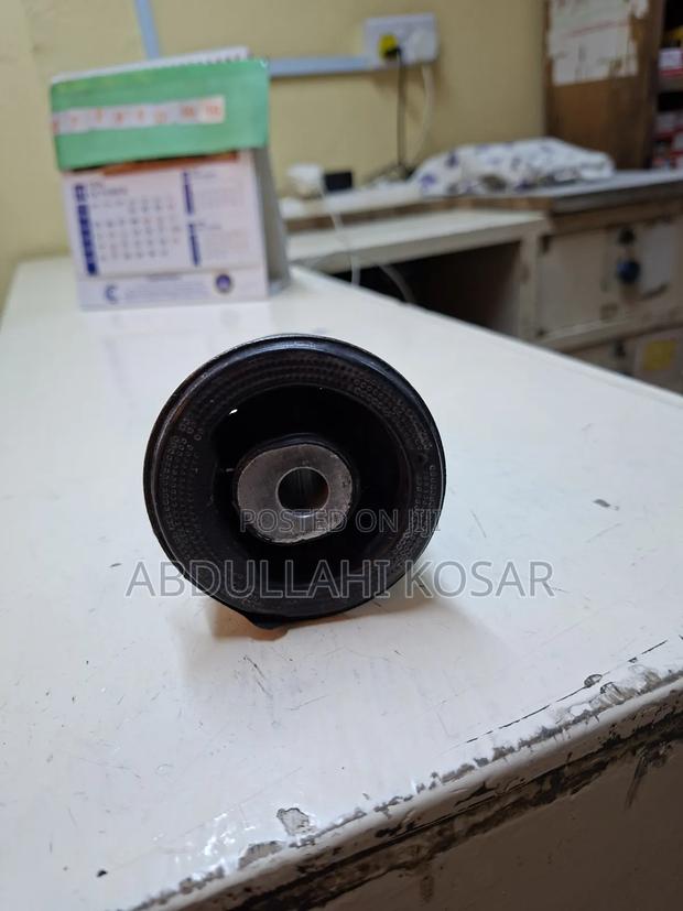 Suzuki Alto,wagon R, Rear Bush - thumbnail 2