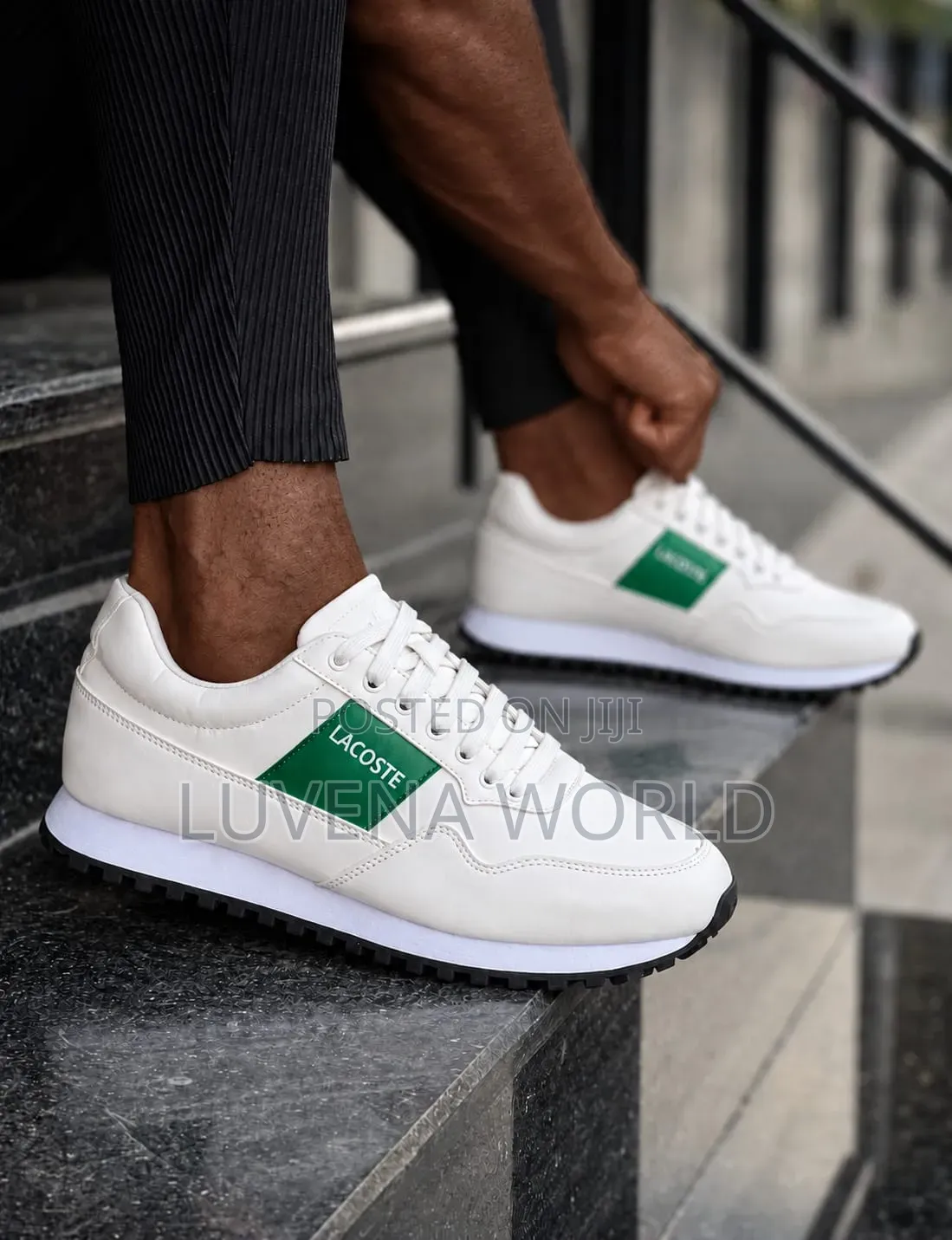 Lacoste Sneakers