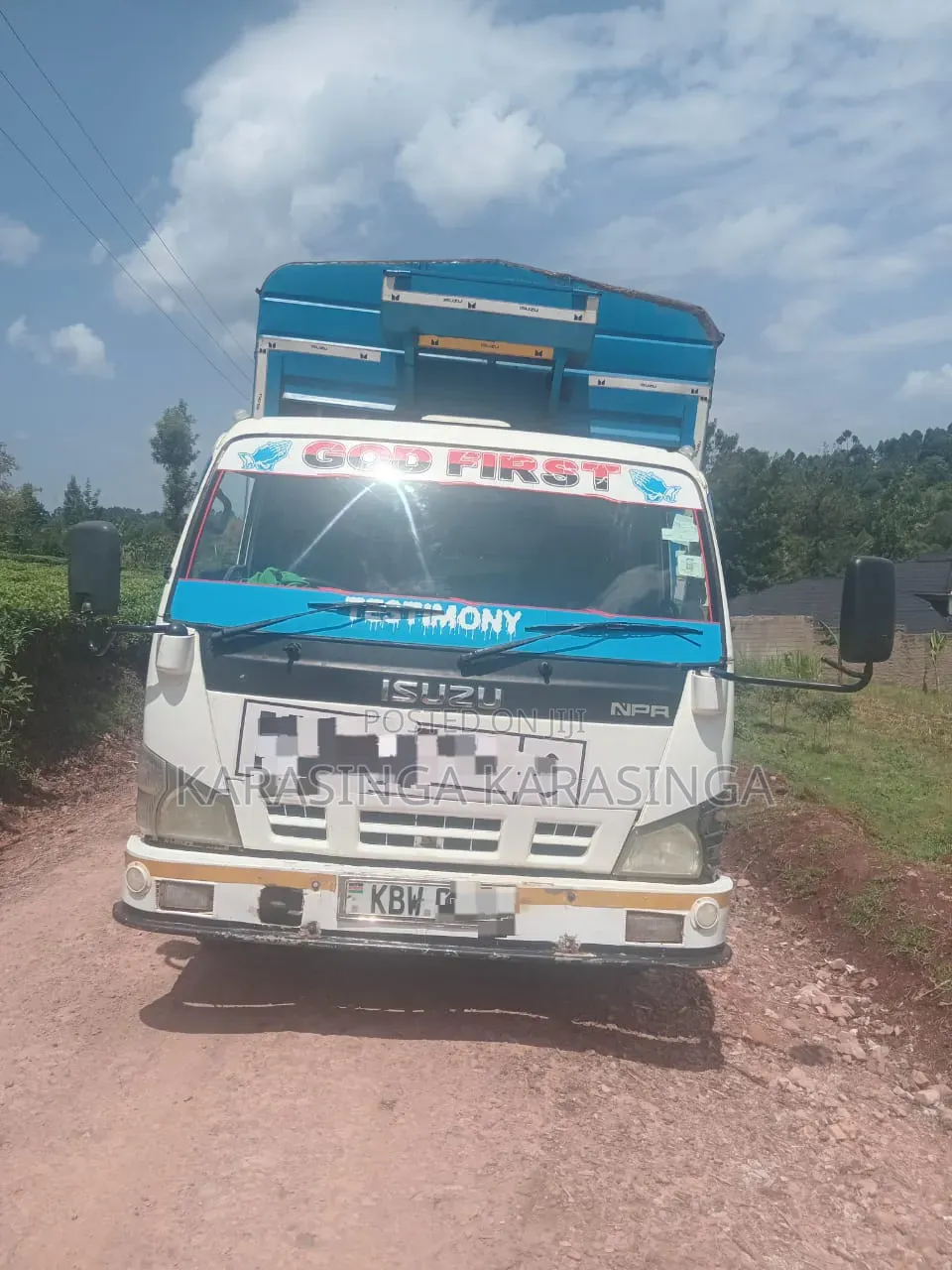 Isuzu NPR 3.6