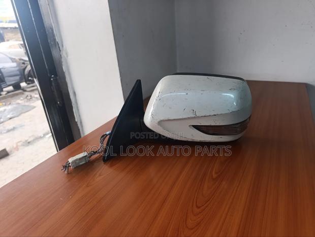 Forester SH5 Side Mirror - main view