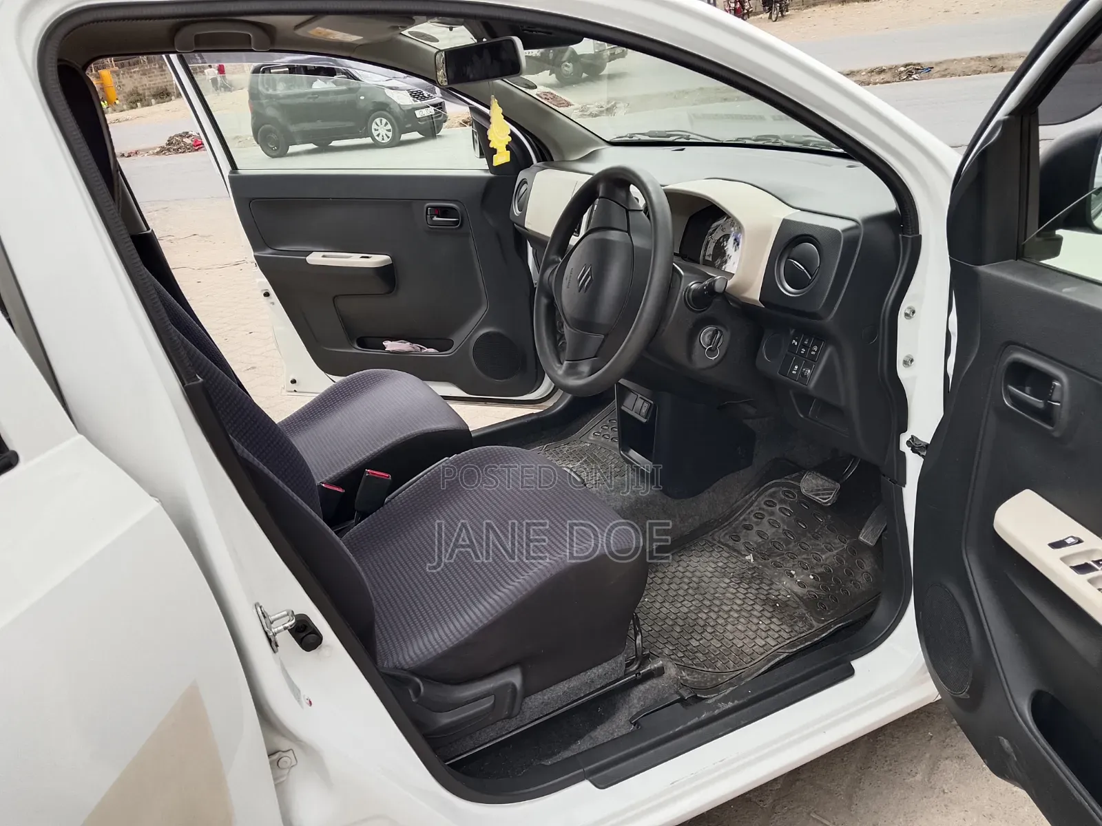 Suzuki Alto 2019 White