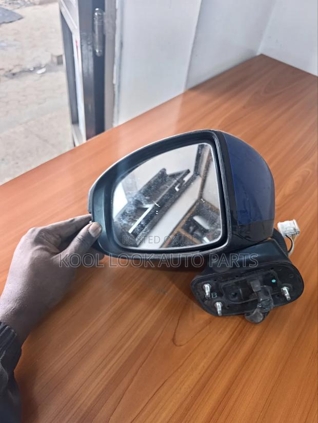 Honda Fit 2016 Side Mirror - thumbnail 2