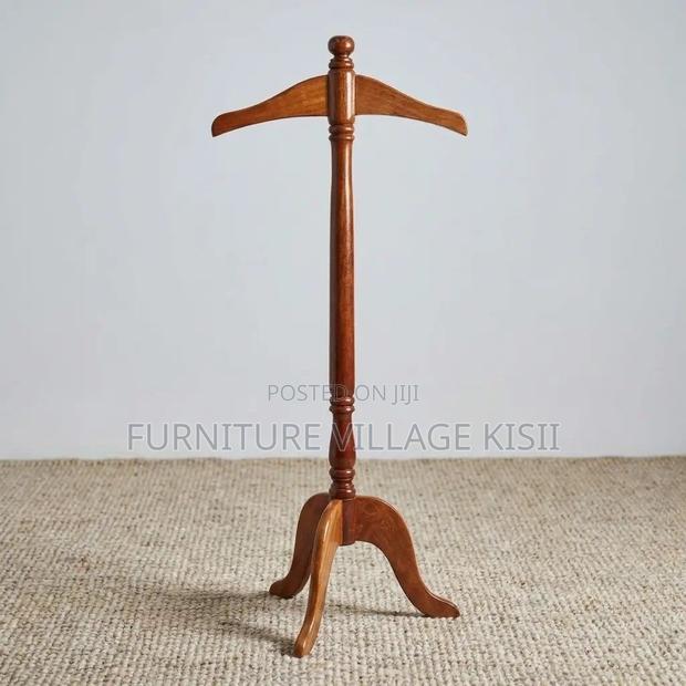 Mahogany Executive Coat Hanger - thumbnail 10