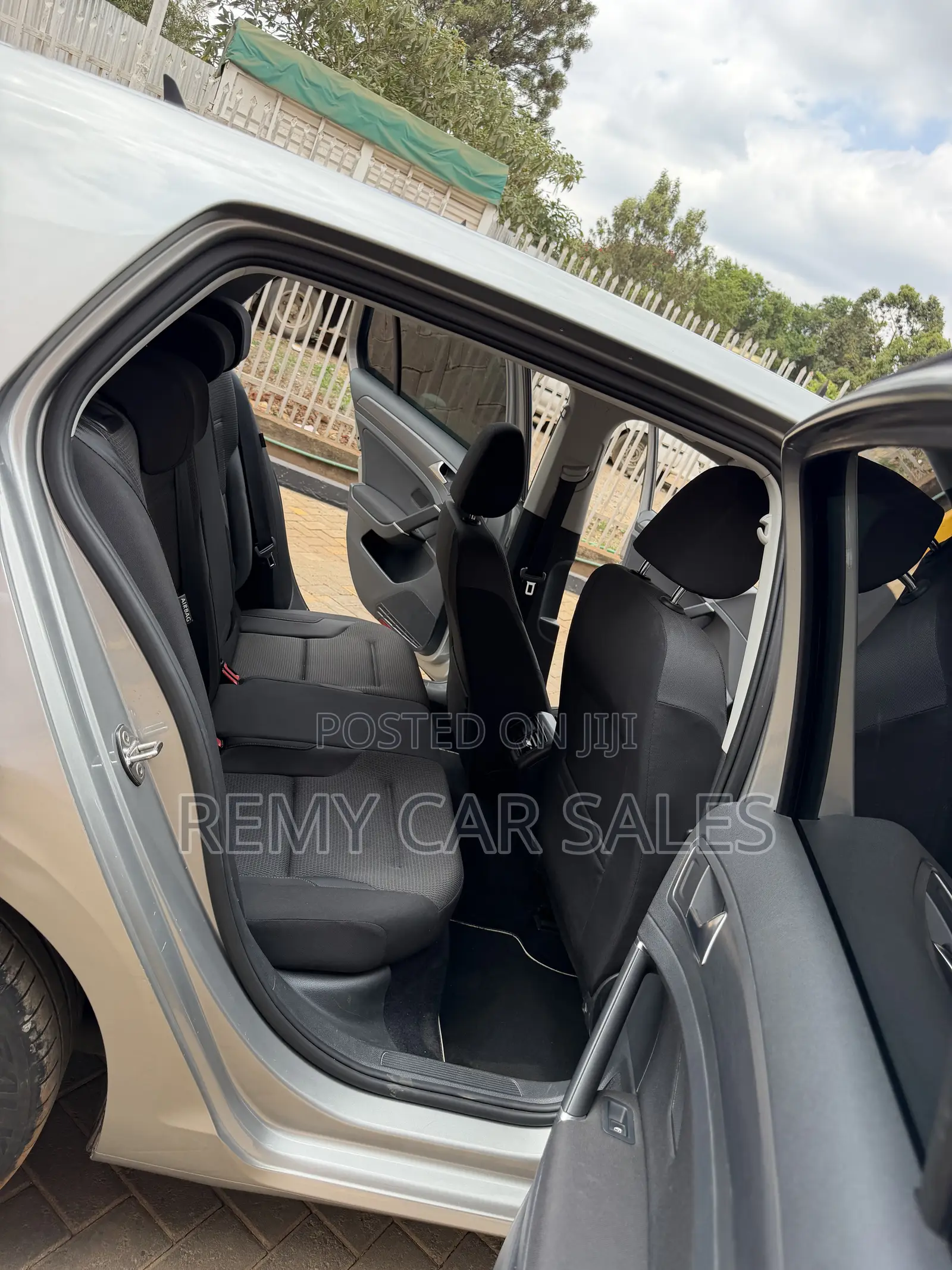 Volkswagen Golf 2018 Gray