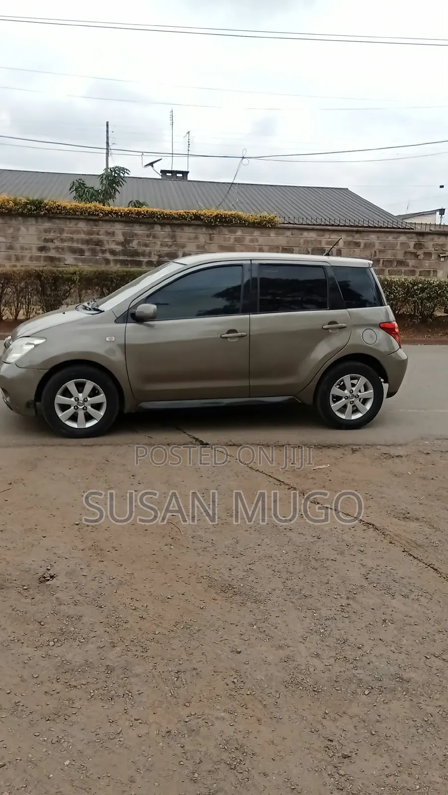 Toyota IST 2003 Gray