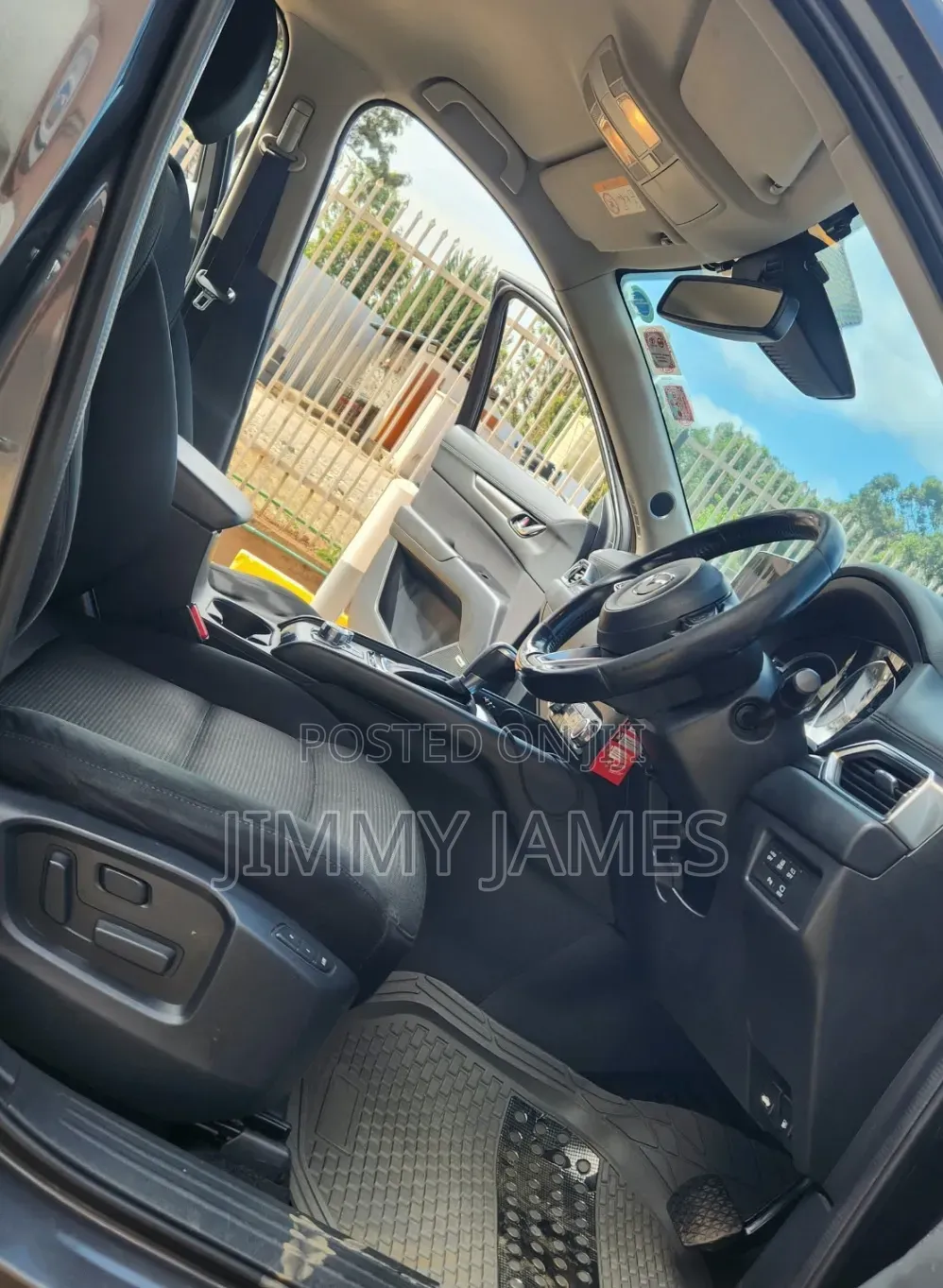 Mazda AZ 2017 Gray