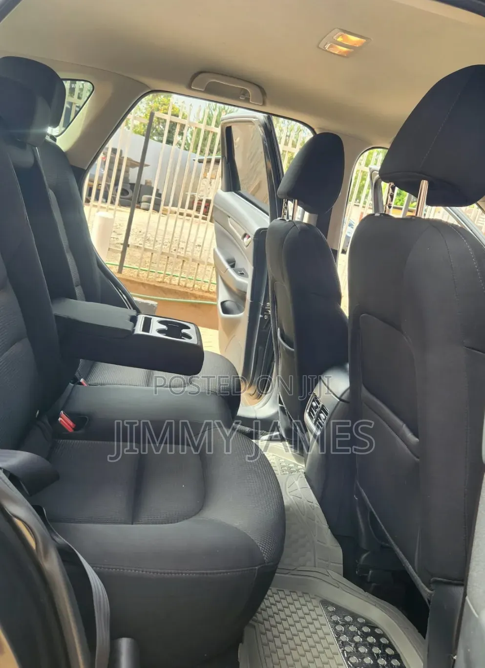Mazda AZ 2017 Gray