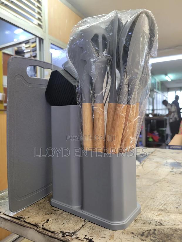 Kitchenware Set - main view