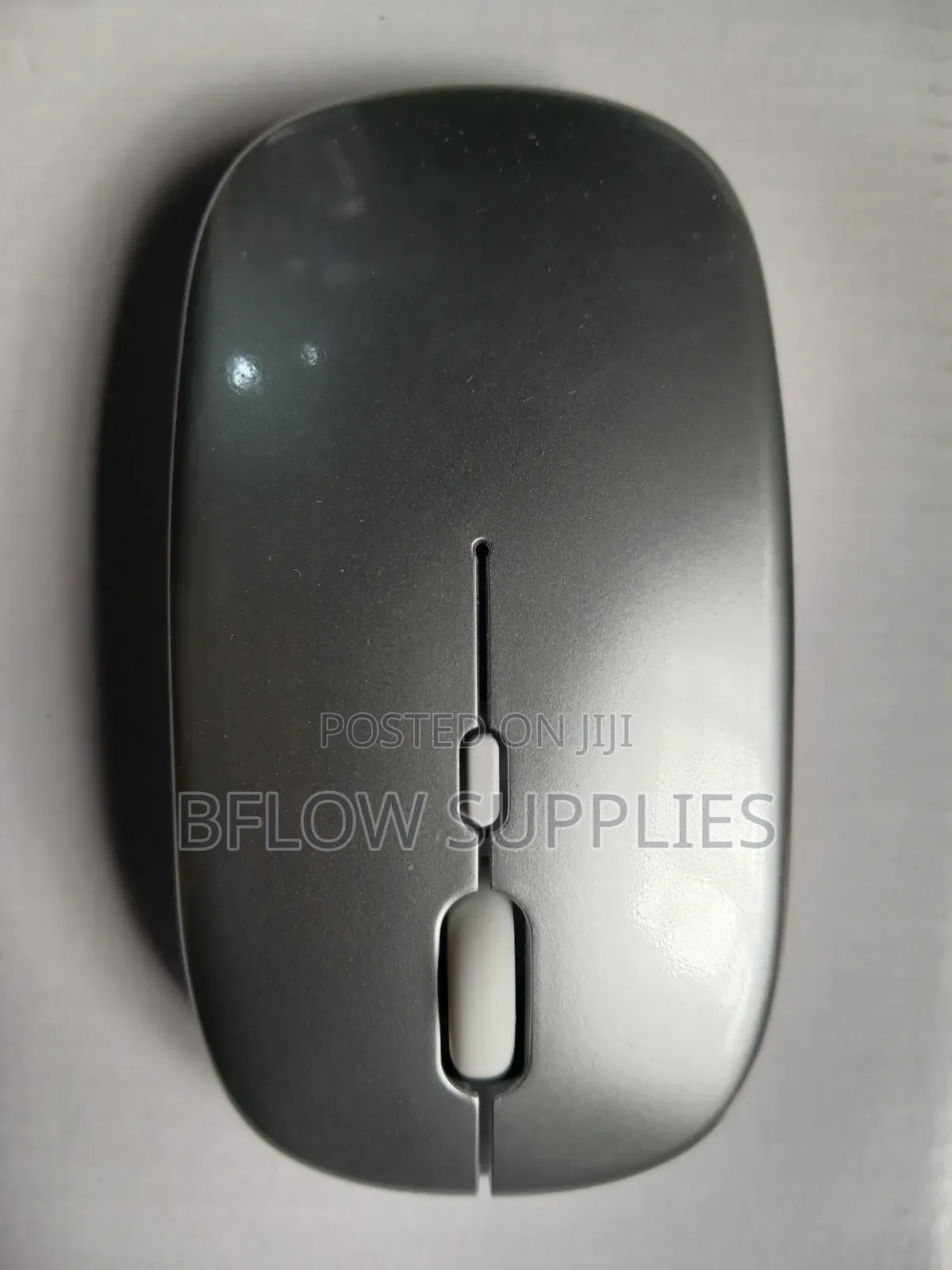 Silver Wireless Mouse