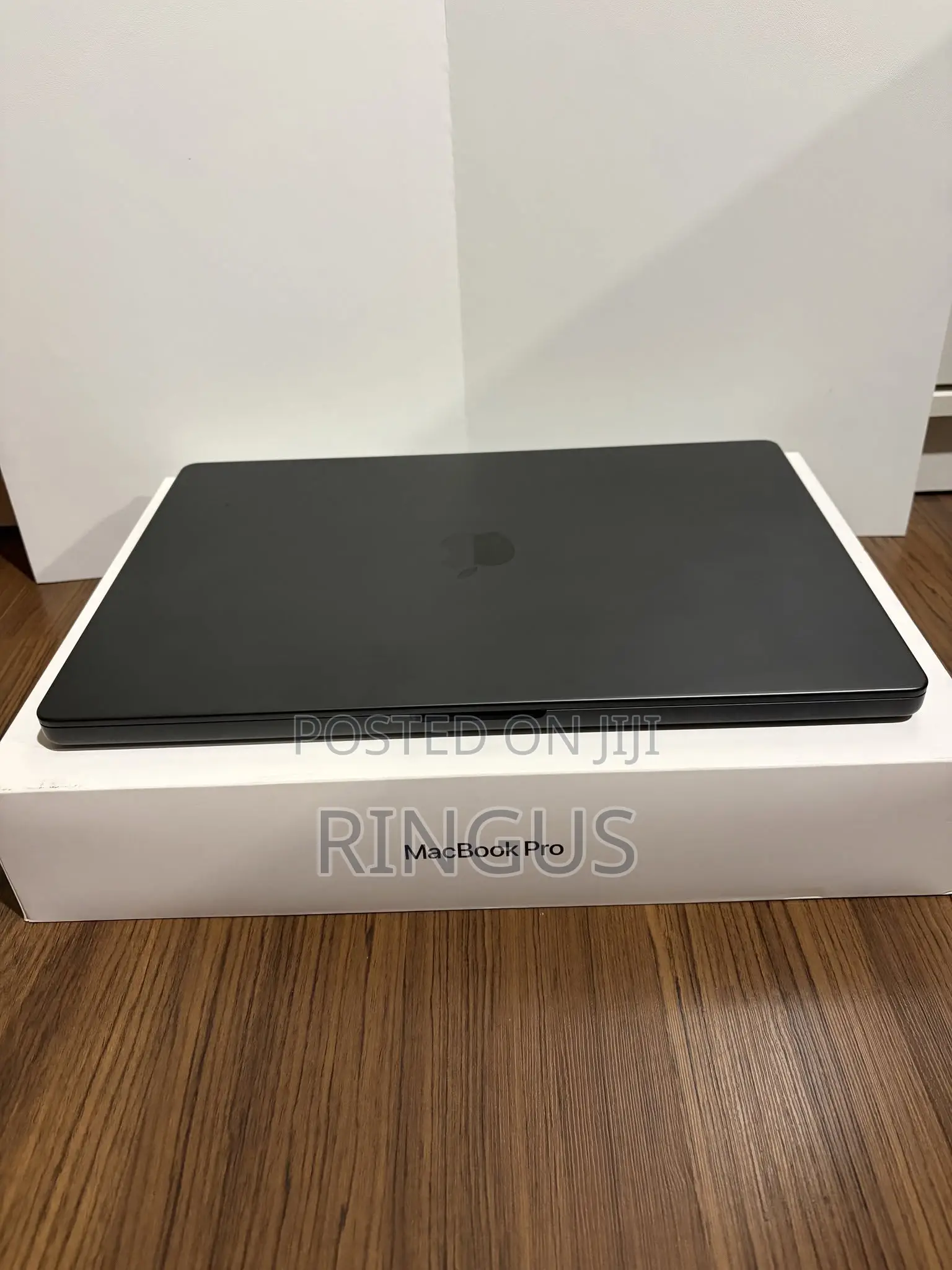 Laptop Apple MacBook Pro 36GB Apple M3 Pro SSD 1T