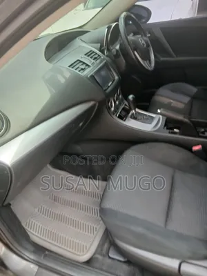 Mazda Axela 2012 Gray