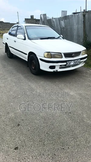 Nissan Sunny 2013 White