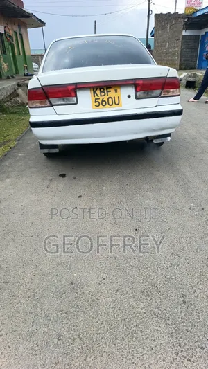 Nissan Sunny 2013 White