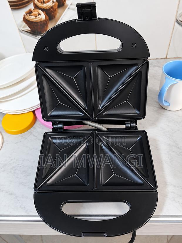 Sandwich Toaster - thumbnail 2