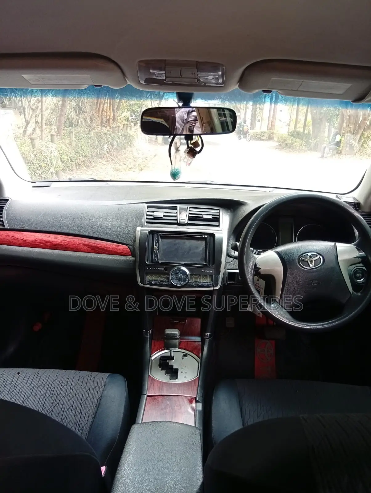 Toyota Allion 2010 Silver