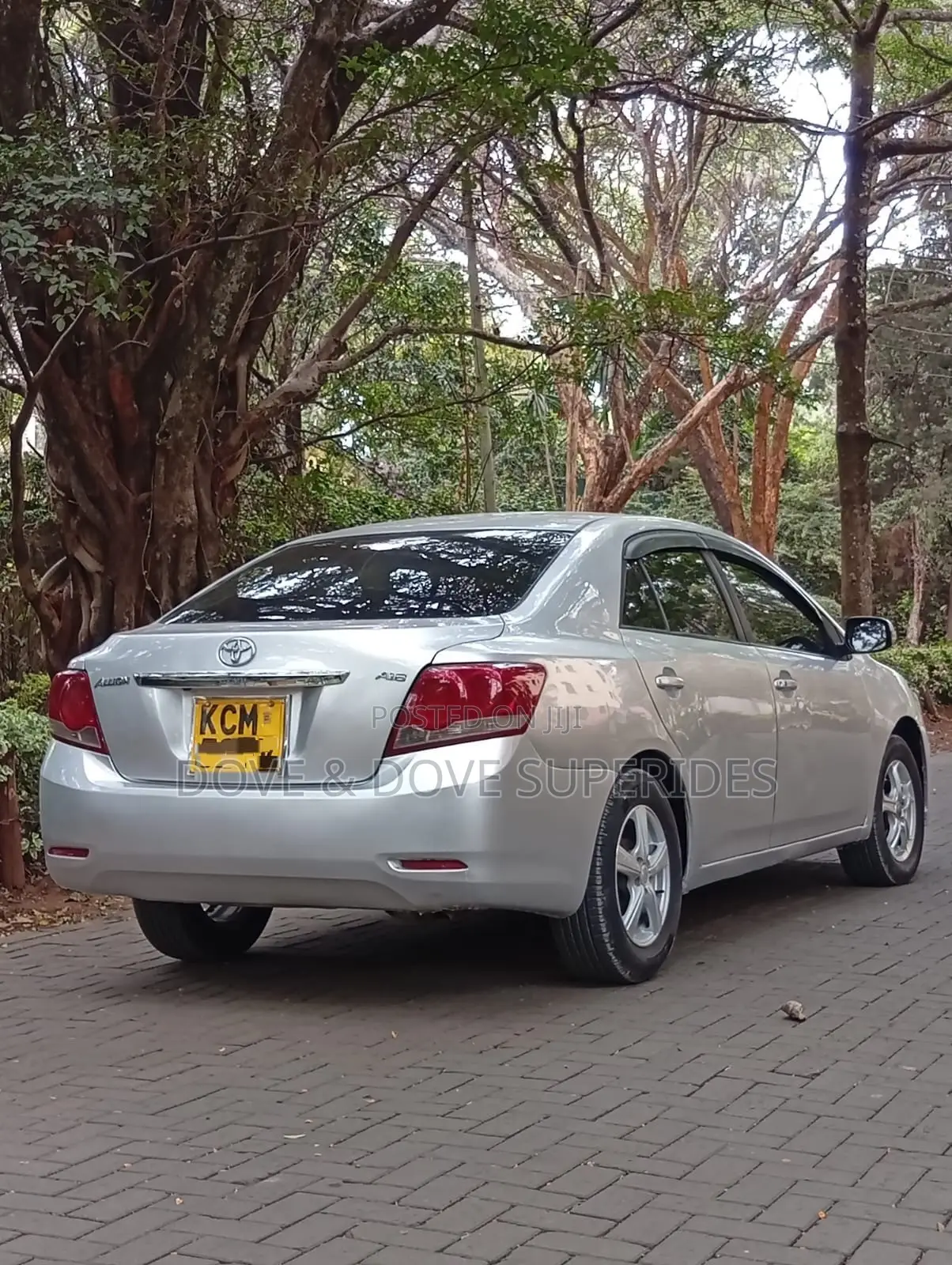 Toyota Allion 2010 Silver