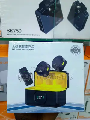Q9 2.4GHz Dual Lapel Mic With Type-C and Lightning Receiver