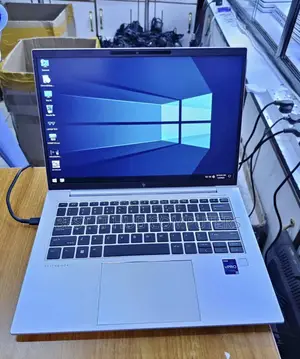 Laptop HP EliteBook 840 G10 16GB Intel Core i7 SSD 512GB